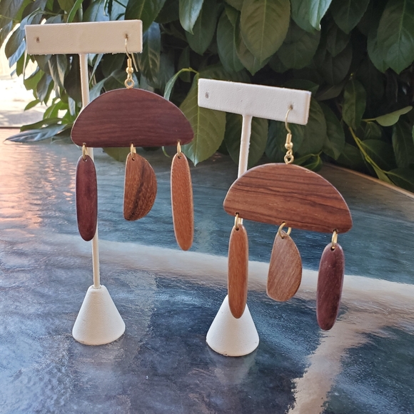 Jewelry - 🍁HP🍁EUC HANDMADE WOODEN EARRINGS